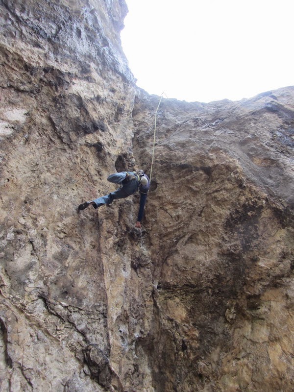 Tadas cleaning Pioneers of the Hypnotic Groove, 7b 