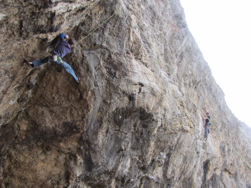 Tadas cleaning Pioneers of the Hypnotic Groove, 7b 