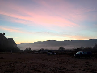 Cooold morning at random parking place in Santa Linya