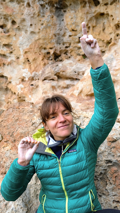 Showing the crux move on the route above