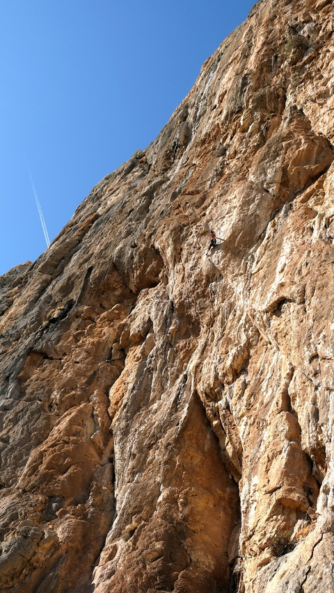 Myself on "Honk down", 7c, Momia