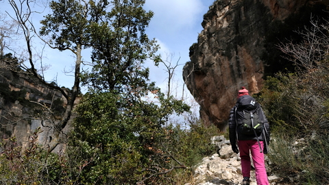 Laura approaching El Pati